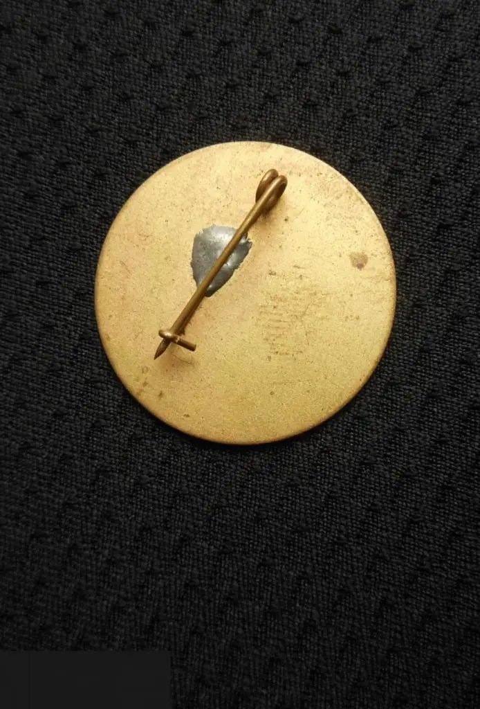 М ЗНАЧОК КИЕВ КИЕВСКИЙ СУДОСТРОИТЕЛЬНЫЙ СУДОРЕМОНТНЫЙ ЗАВОД ССРЗ СУДОСТРОЕНИЕ 21 7