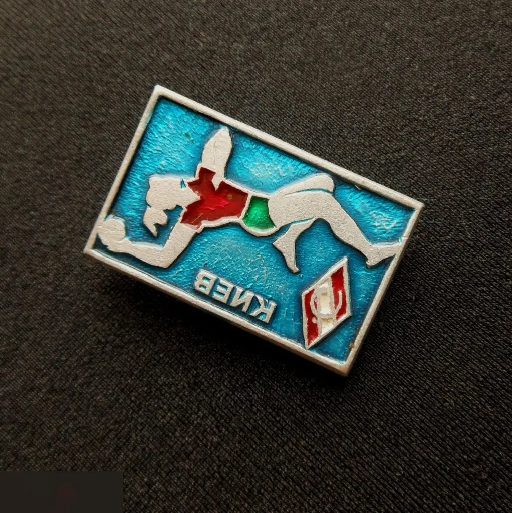 М ЗНАЧОК СССР ДСО СПАРТАК КИЕВ УКРАИНА УССР ЖЕНСКИЙ ГАНДБОЛ РУЧНОЙ МЯЧ ЖЕНЩИНЫ СИНИЙ ФОН 2-й 2