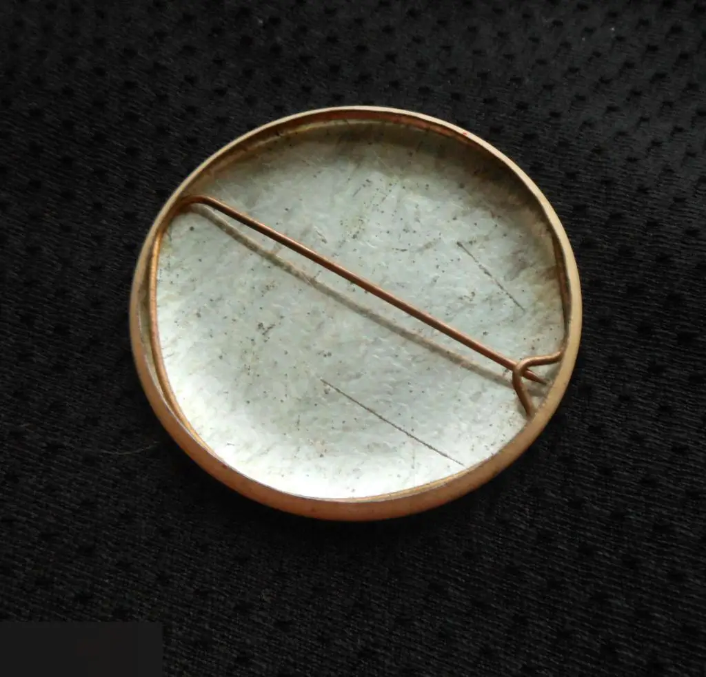 ЗНАЧОК НИИ ЛНИРТИ Ленинградский научно-исследовательский радиотехнический институт ЛЕНИНГРАД 20 ЛЕТ 5