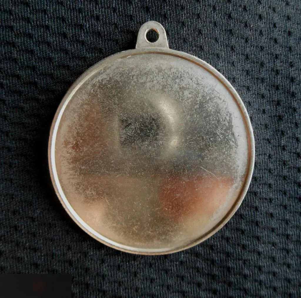 М МЕДАЛЬ СПОРТИВНАЯ БАДМИНТОН СЕРЕБРИСТАЯ НИКА ТЯЖЕЛАЯ D=44mm 19-я 4