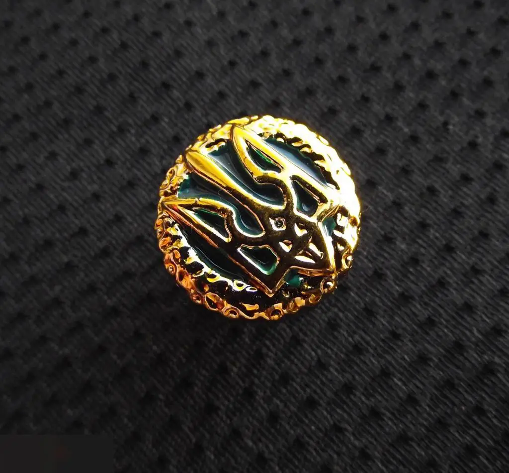 М ЗНАЧОК ЗНАК ЭМБЛЕМА ПЕТЛИЧНАЯ ПЕТЛИЦА УКРАИНА ТРЕЗУБЕЦ ПОГРАНВОЙСКА ? ПЛАСТИК1