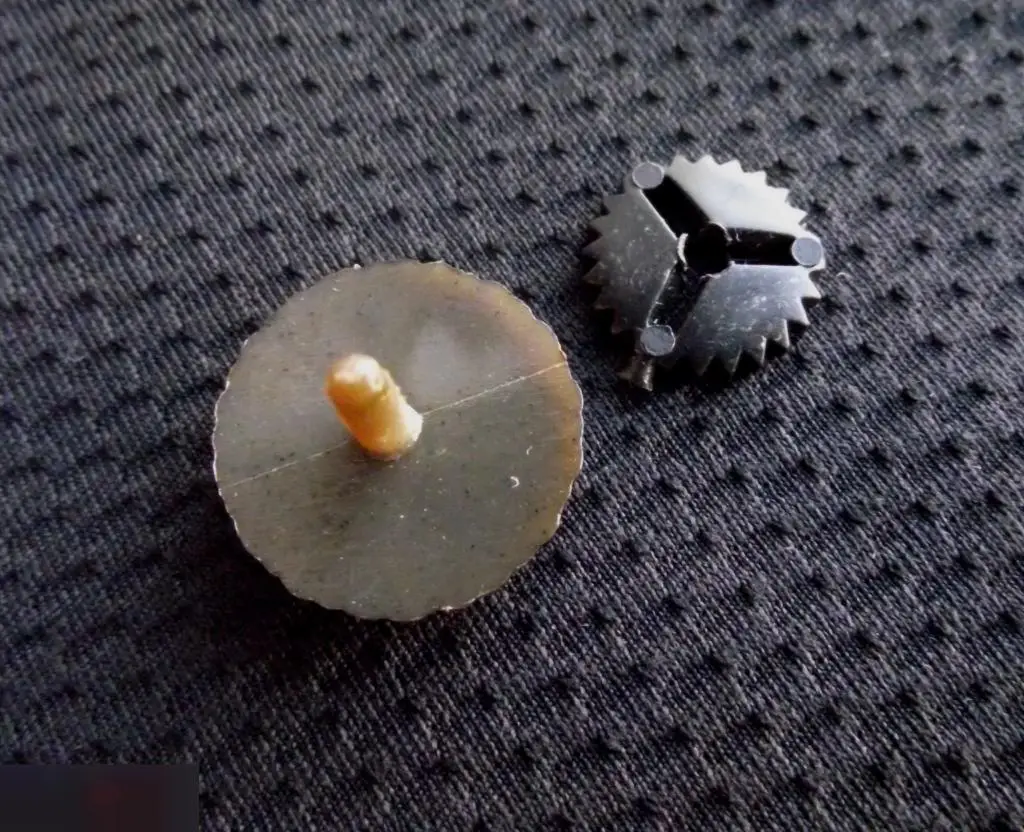 М ЗНАЧОК ЗНАК ЭМБЛЕМА ПЕТЛИЧНАЯ ПЕТЛИЦА УКРАИНА ТРЕЗУБЕЦ ПОГРАНВОЙСКА ? ПЛАСТИК5