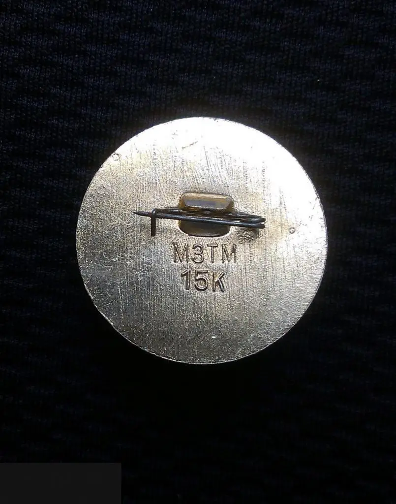 М ЗНАЧОК СССР КОЖАНЫЙ МЯЧ ФУТБОЛ СПОРТИВНЫЙ КЛУБ ЦК ВЛКСМ ПИОНЕРИЯ КОМСОМОЛ КЛЕЙМО МЗТМ КРУГЛЫЙ 2