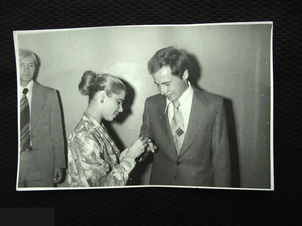 М ФОТОГРАФИЯ СВАДЕБНАЯ ФОТО МУЖЧИНА ДЕВУШКА СВАДЬБА ЗАГС ? 1970-е 162х100mm