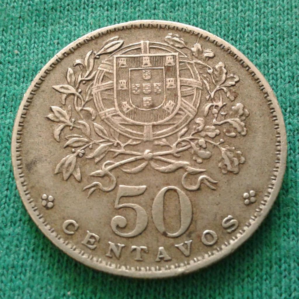 Португалия 50 сентаво 1951 г. (1238)