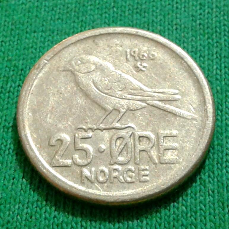 Норвегия 25 эре 1966 г. Птица (235)