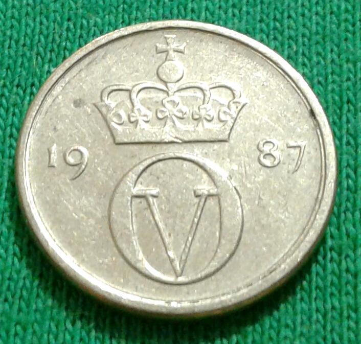 Норвегия 10 эре 1987 г. (617)