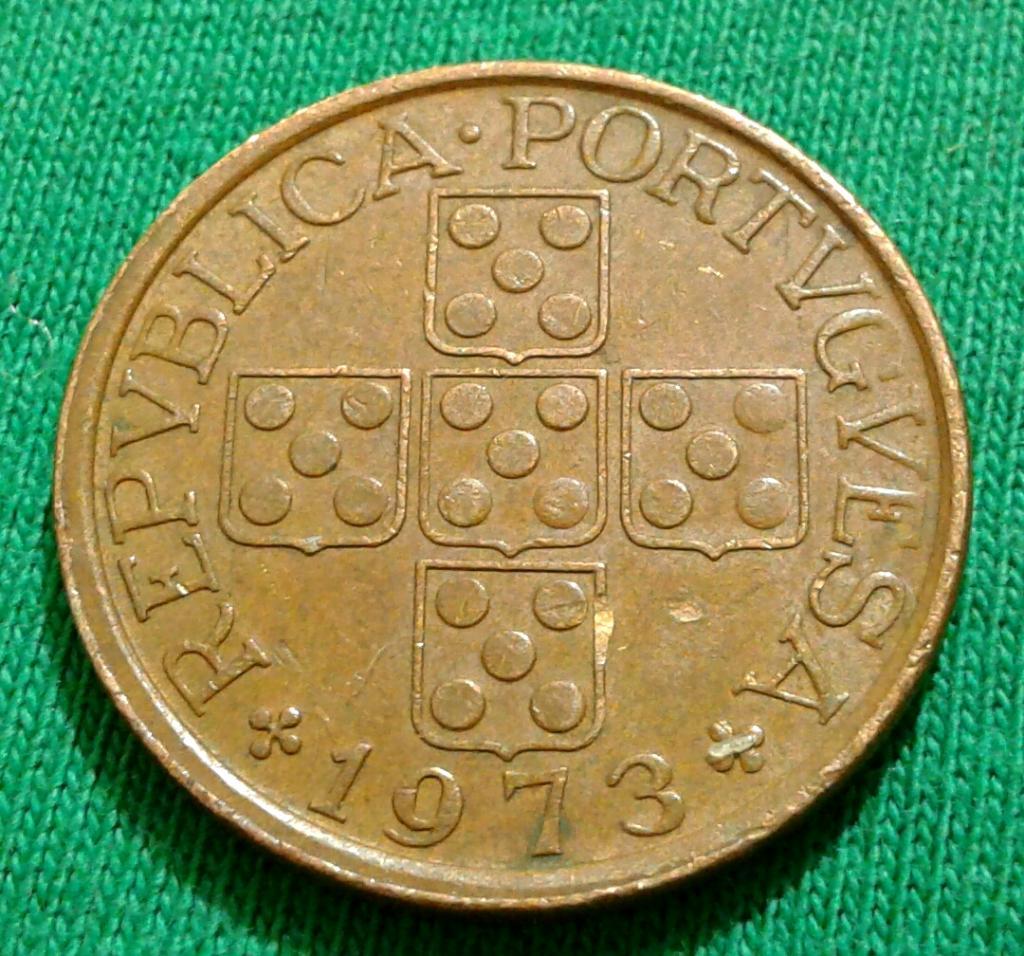 Португалия 50 сентаво 1973 г. 1