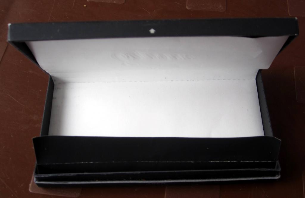 Пачка (коробка) от сигарет Gigaronne (тонкие, 120 мм). Армения 1