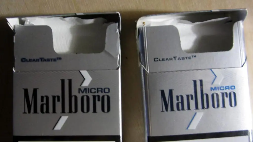 2 пачки от сигарет Marlboro micro (мини) 2