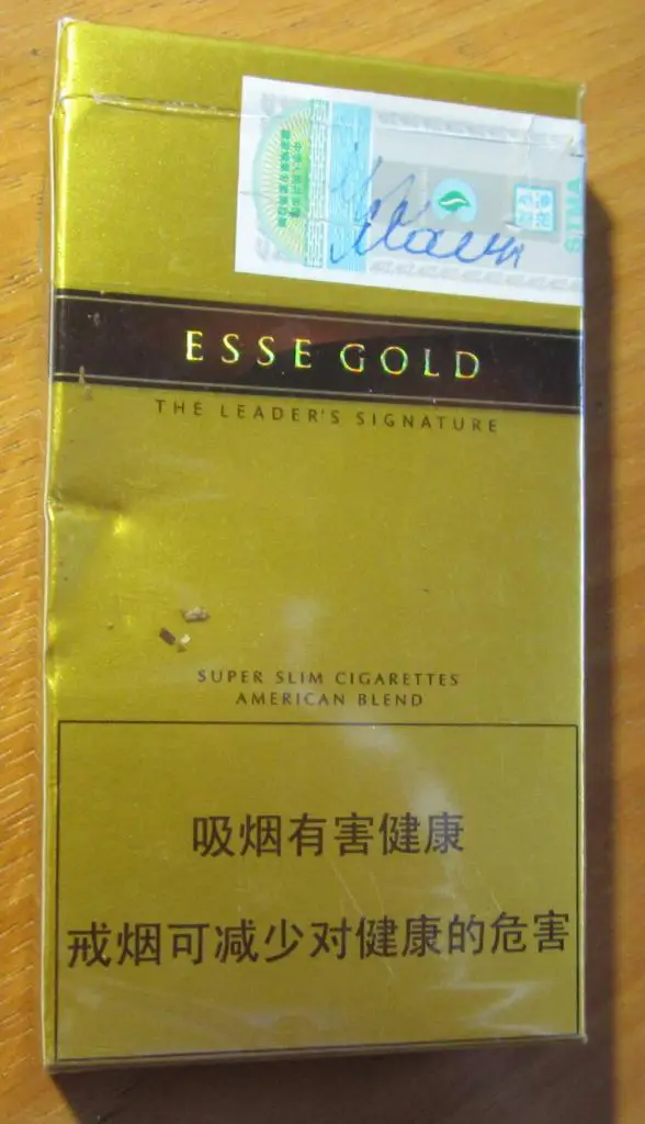 Пачка от сигарет ESSE gold (тонкие, 100). Корея 1