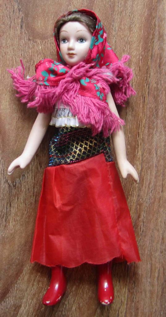 Фарфоровая кукла. 28 см. Винтаж