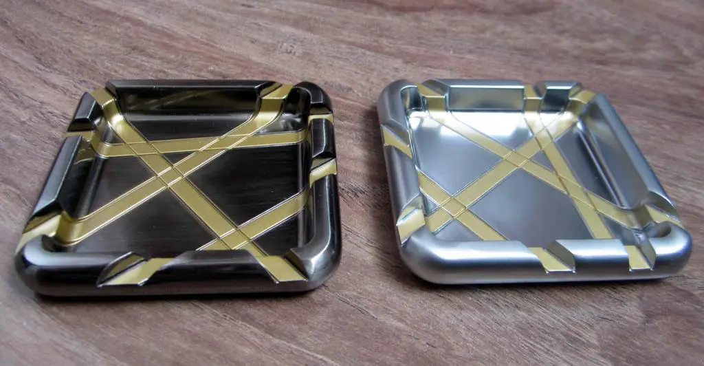 Пепельница мини от Marlboro, 8х8 см. Новая