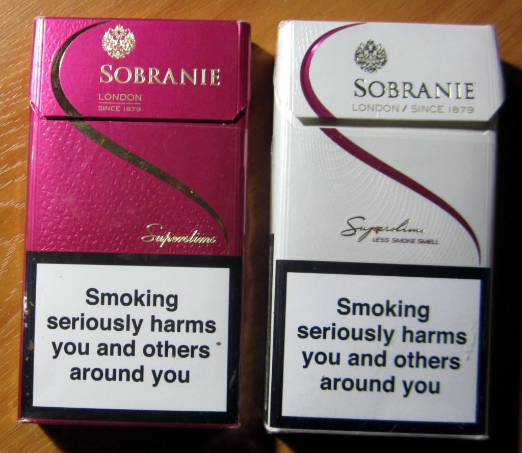 Название легких сигарет. Sobranie сигареты тонкие. Sobranie сигареты вишня. Sobranie компакт сигареты тонкие. Sobranie сигареты красные.
