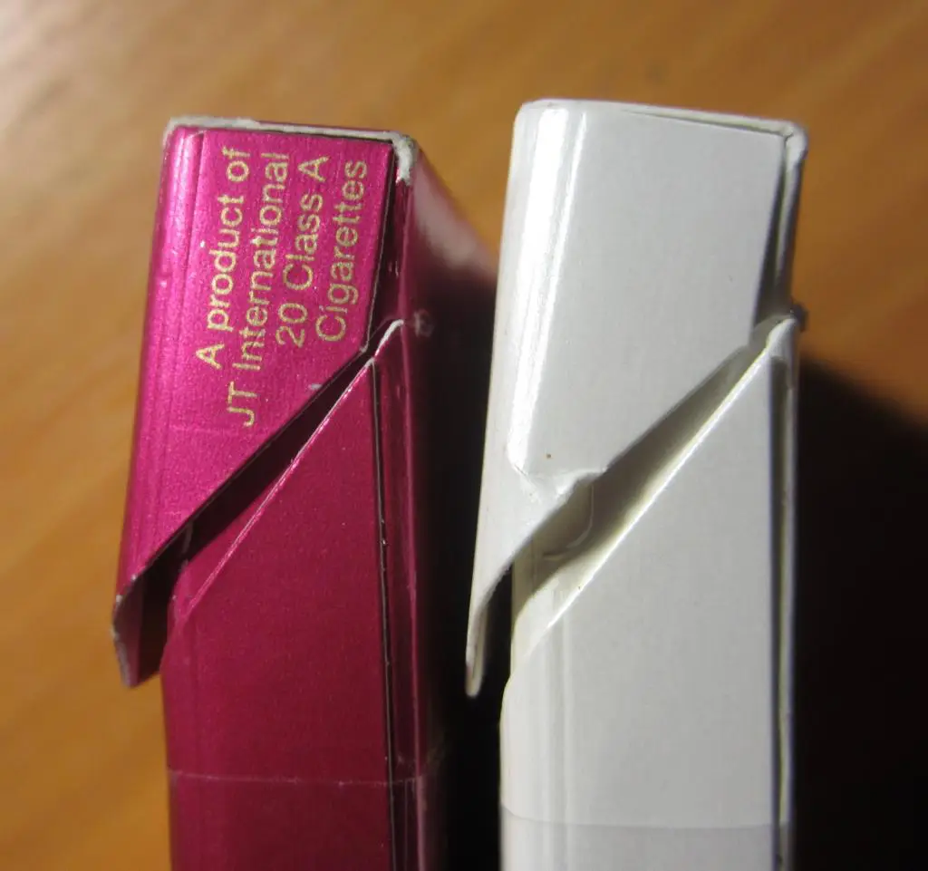 2 пачки от сигарет Sobranie (тонкие, 100). РФ для Duty free 4