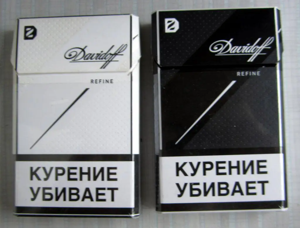 2 пачки от сигарет Davidoff (мини)