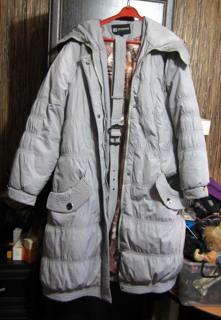 Пуховик (удлиненная куртка) с утеплителем. XXL