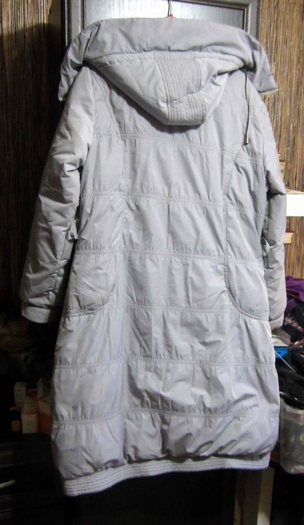 Пуховик (удлиненная куртка) с утеплителем. XXL 1