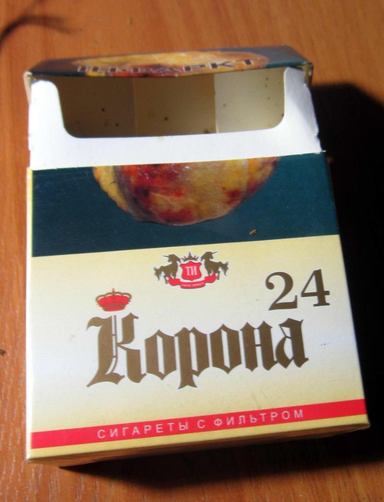 Пачка от сигарет Корона (широкая, на 24 сигареты). Беларусь, экспорт 2