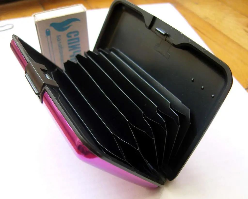 Новая визитница (для визиток и пластиковых карт) 4