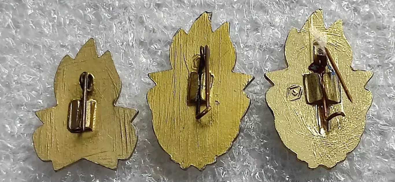 ПИОНЕРИЯ. ВСЕГДА ГОТОВ. ЧЛЕНСКИЙ И СТУПЕНИ ОДНИМ ЛОТОМ з-д ПОБЕДА 1