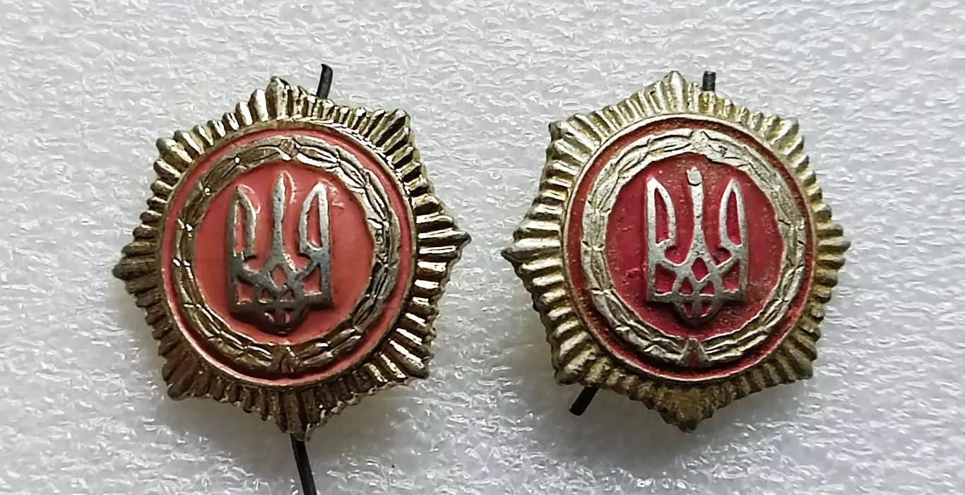 МВД УКРАИНА. ПЕТЛИЧНЫЕ ЗНАКИ СОТРУДНИКА ВНУТРЕННИХ ДЕЛ. НАЦ. ГВАРДИЯ. ПАРА 2