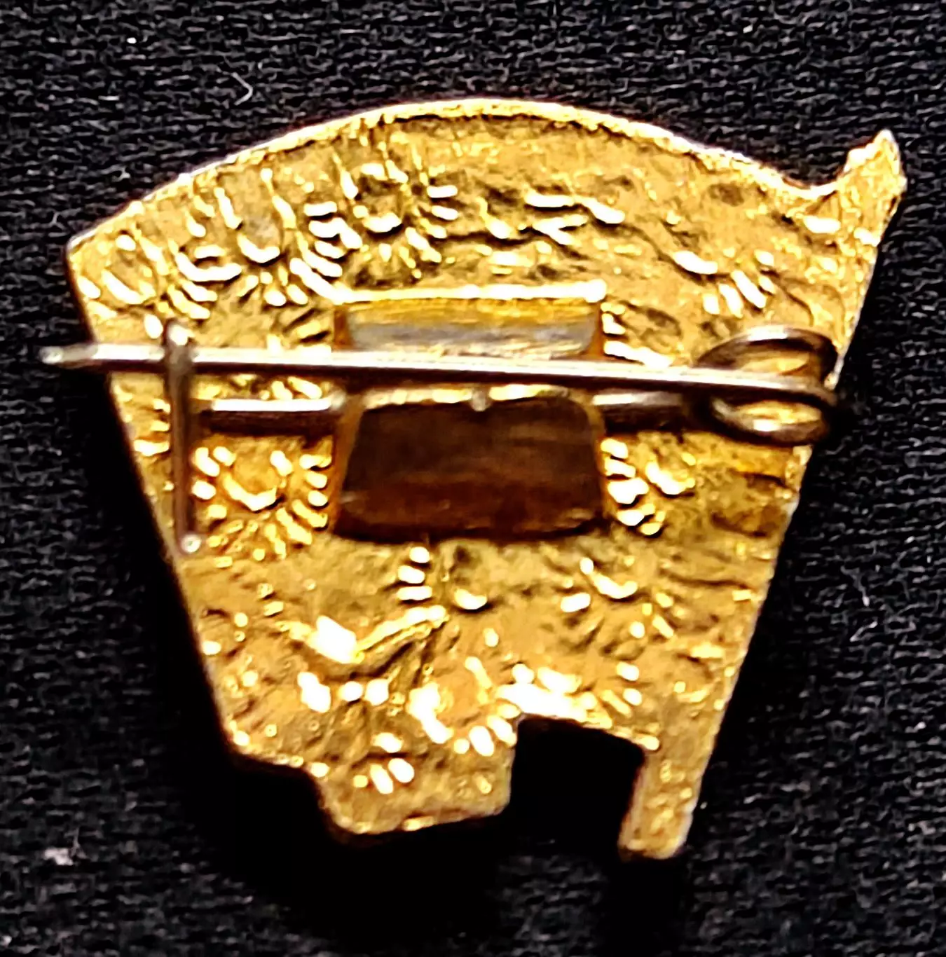 КОМСОМОЛ ВЛКСМ Членский знак мини. з-д Победа 1