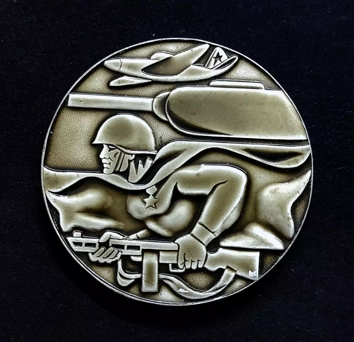 Праздники. День победы 9 мая. 30 лет победы ВОВ. танк