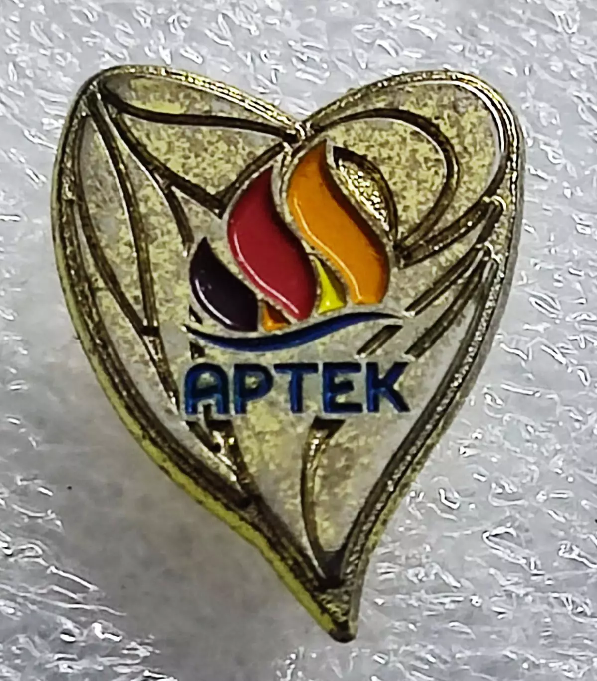 ЦК ВЛКСМ. КОМСОМОЛ. ПИОНЕРИЯ. АРТЕК. ПРЕЗИДЕНТ ОТРЯДА. СЕРДЦЕ. тяж. мет.