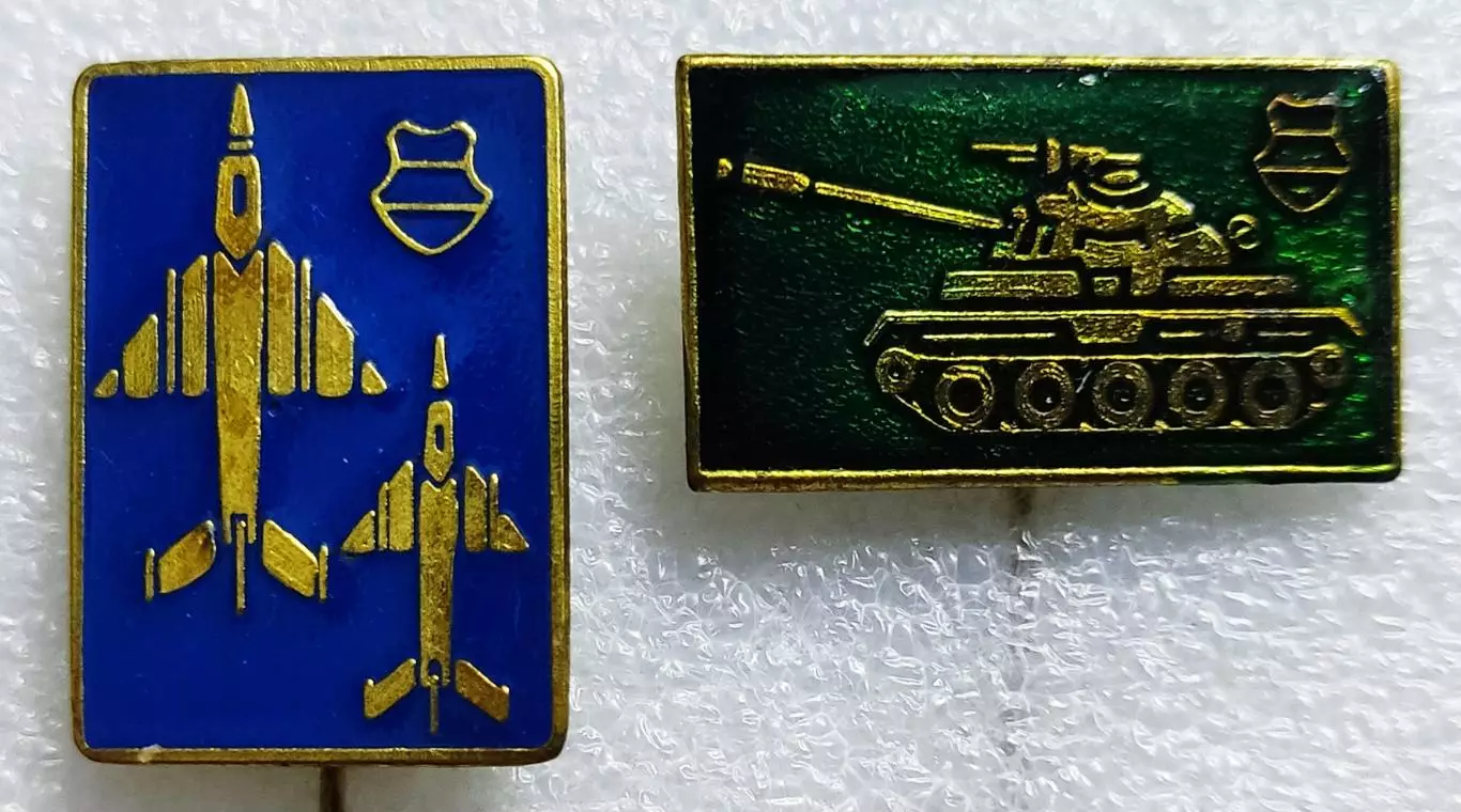 ВС ВНР ВЕНГРИЯ. АВИАЦИЯ ВВС и ТАНКОВЫЕ ВОЙСКА. ПАРА.