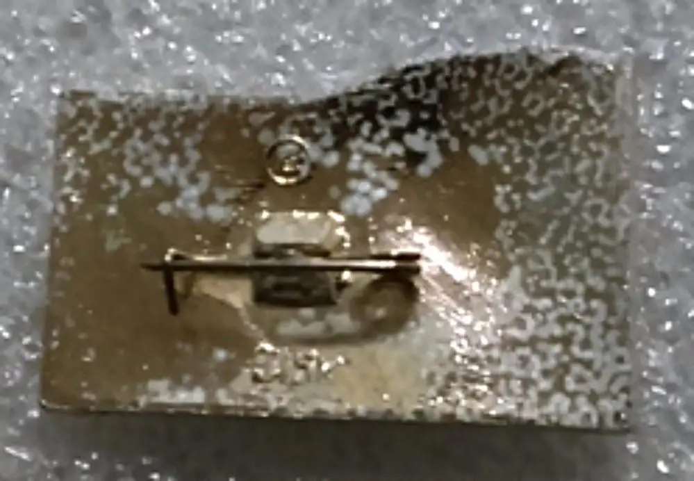 ВЛКСМ. КОМСОМОЛ. ПАМЯТНЫЙ ЗНАЧОК . 70 ЛЕТ ВЛКСМ. 1