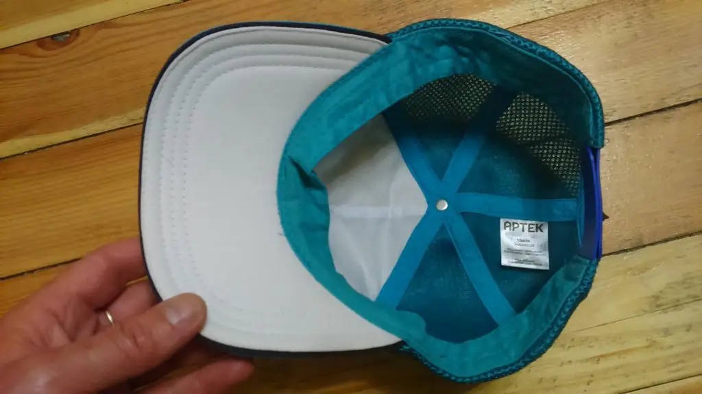 ЦК ВЛКСМ КОМСОМОЛ.ПИОНЕРИЯ. АРТЕК. ФОРМЕННАЯ КЕПКА. размер 54 5