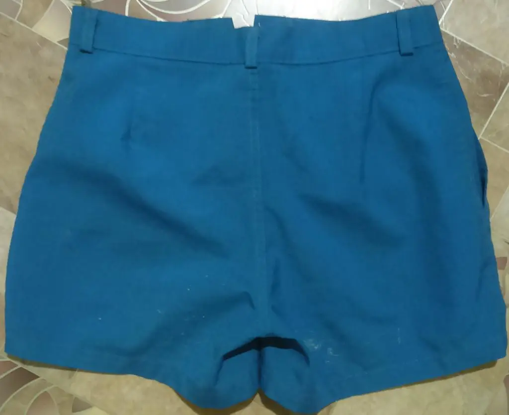 ФОРМЕННЫЕ ШОРТЫ ПИОНЕРА, ПИОНЕРСКОГО ЛАГЕРЯ АРТЕК. 1987 год. карман косой 2