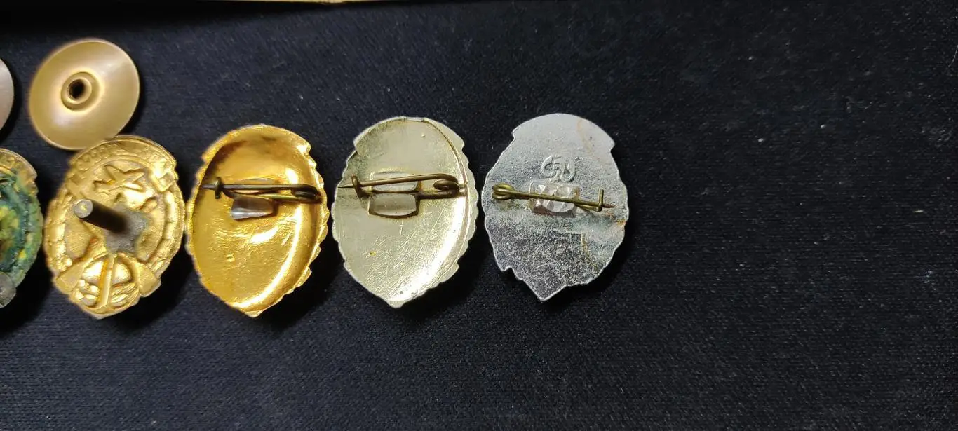 ДОСААФ СССР. ЧЛЕНСКИЕ ЗНАКИ СССР и УССР. ТЯЖЕЛЫЕ И ЛЕГКИЕ + ДОКУМЕНТ. 4