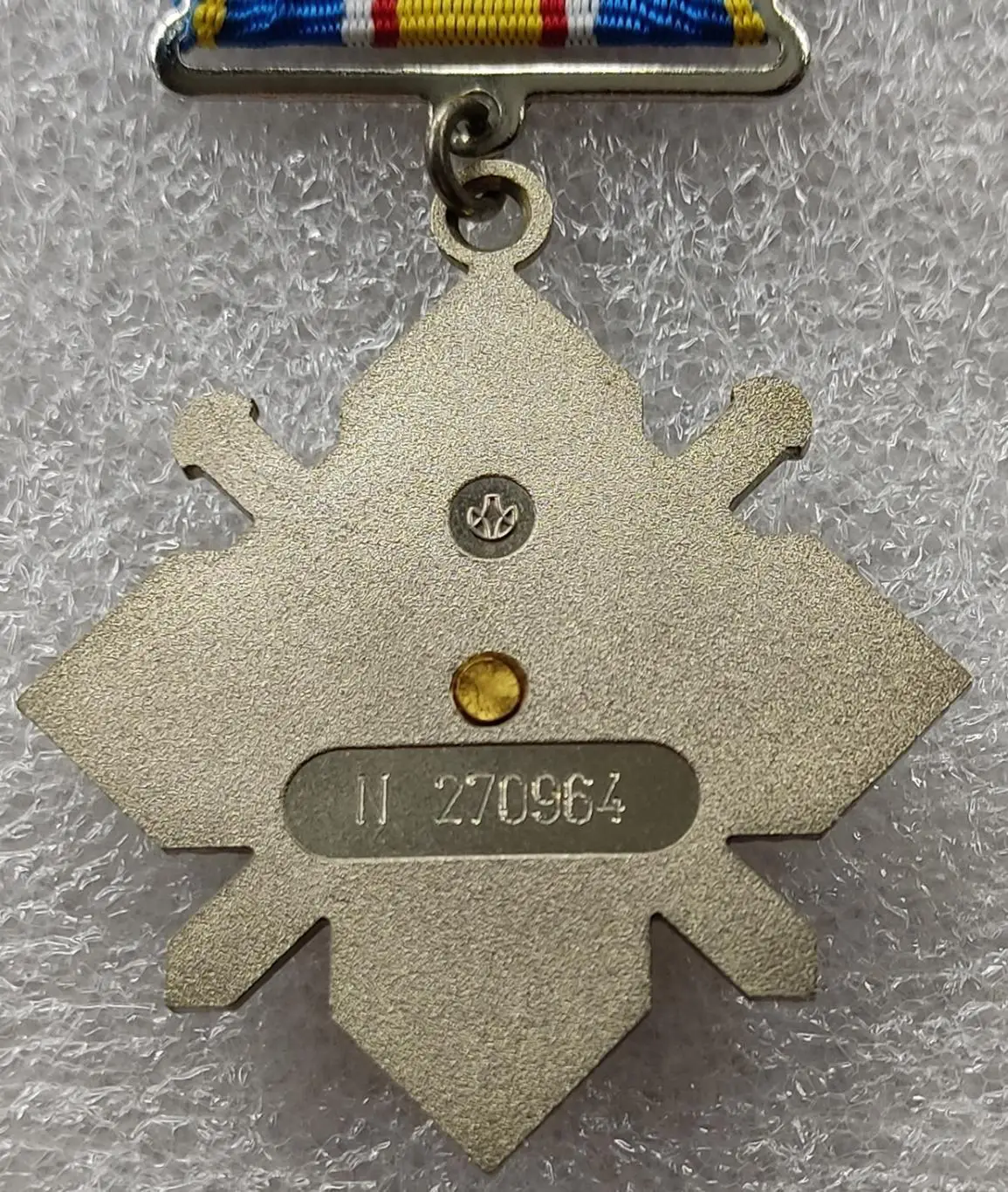 ОРДЕН. КРЕСТ ЗА МУЖЕСТВО 3 ст. УКРАИНА. ТЯЖЕЛЫЙ. НАКЛАДНОЙ. НОМЕРНОЙ. 3