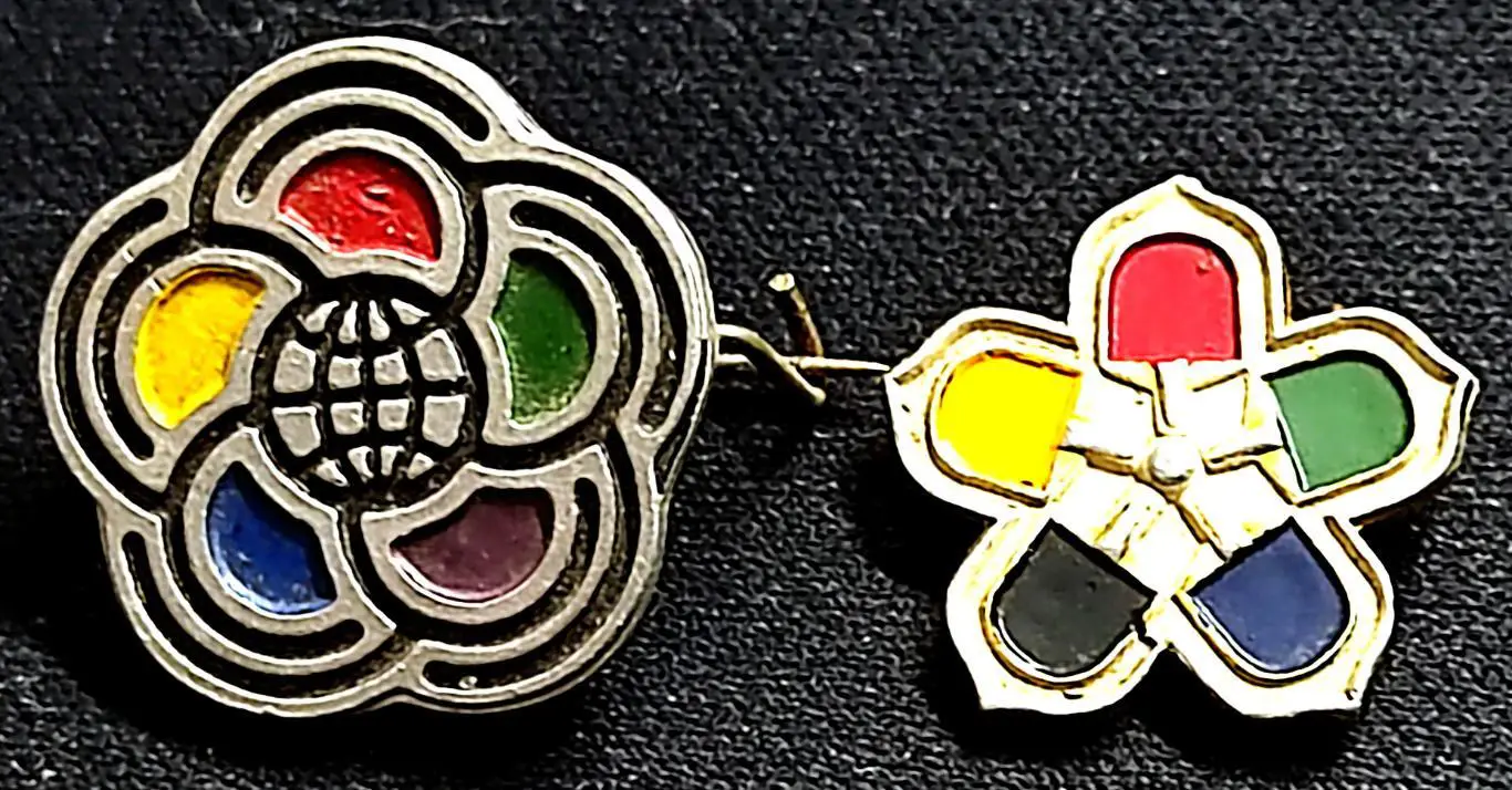 ВЛКСМ. XI ФЕСТИВАЛЬ МОЛОДЕЖИ И СТУДЕНТОВ. КУБА 1978 РОМАШКИ КУБА И ЯПОНИЯ.