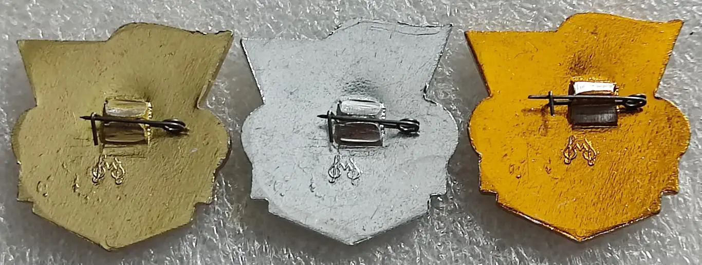 ЦК ВЛКСМ. КОМСОМОЛ. СПАРТАКИАДА ГТО. ДСО УРОЖАЙ. СТАРТЫ НАДЕЖД. ТРИПТИХ 1