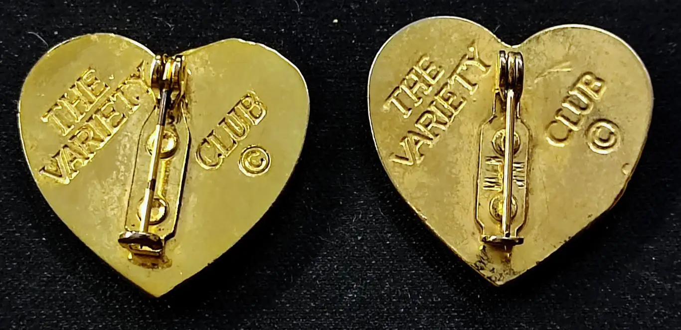 Искусство. Англия. Великобритания. Клуб Варьете. Голубь. Сердце. Пара тяжелый 1