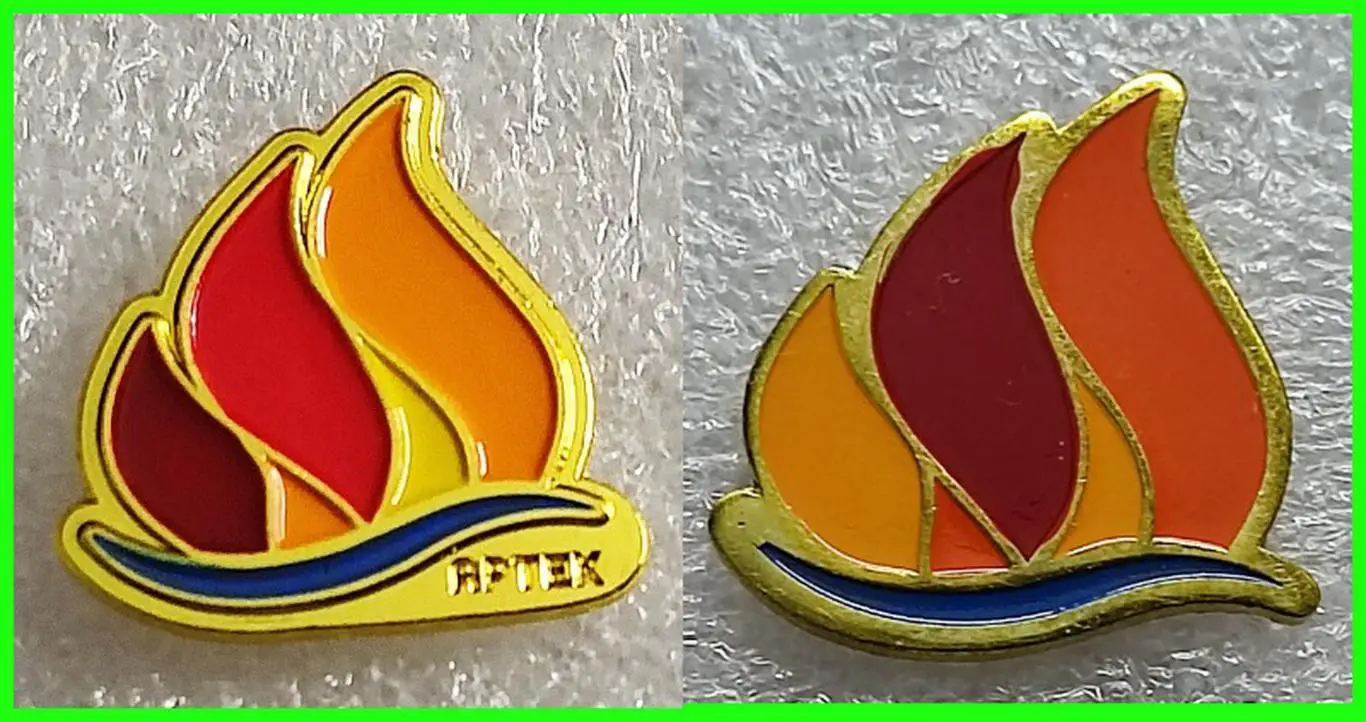 ЦК ВЛКСМ КОМСОМОЛ ПИОНЕРИЯ АРТЕК КОСТЕРОК ЗОЛОТИСТЫЙ 2023 ПАРА тяж. мет. цанга