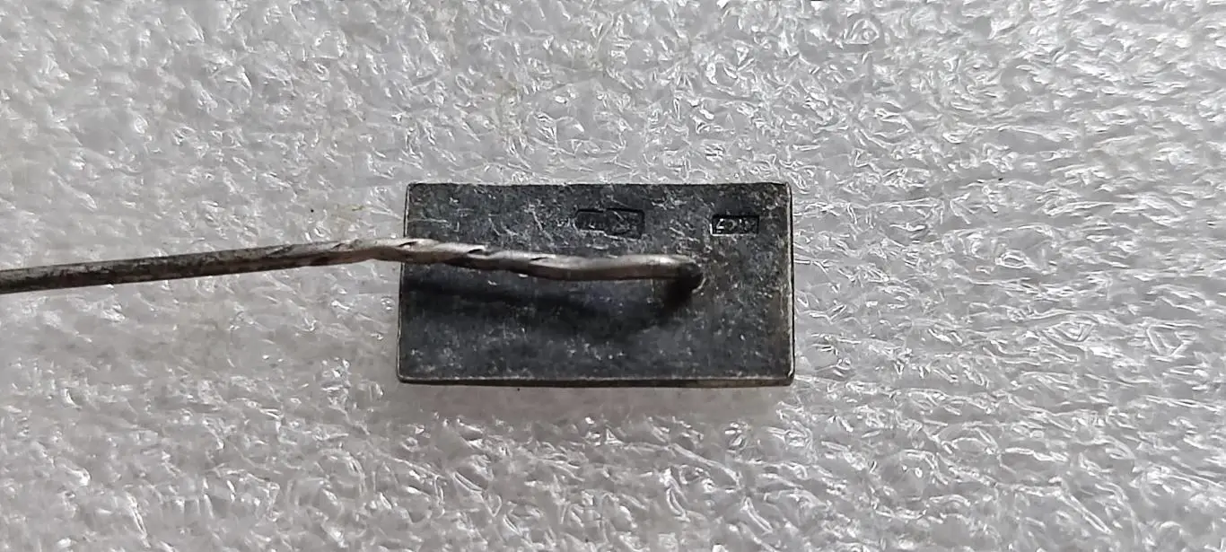 СССР. ЮБИЛЕЙ 40 лет ОКТЯБРЯ 1957. СЕРЕБРО 875. вес 1.9 2