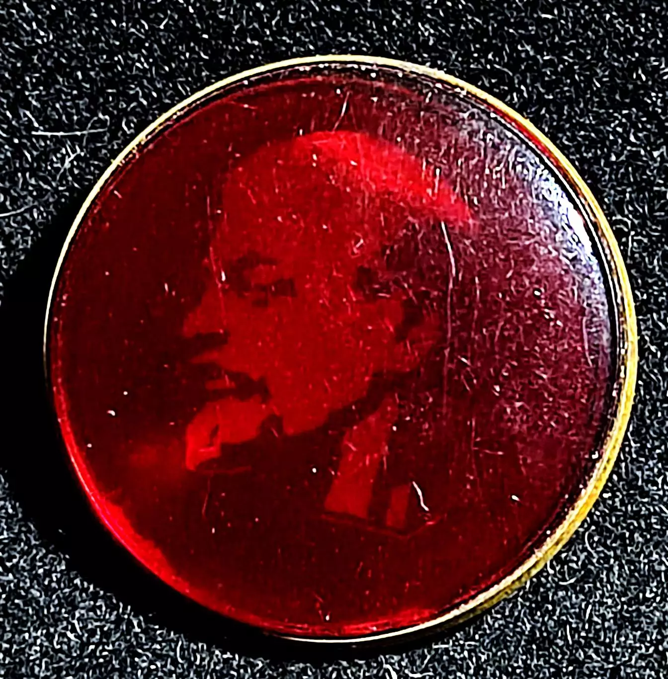 Ленин В.И. Ульянов. круглый на латуни.