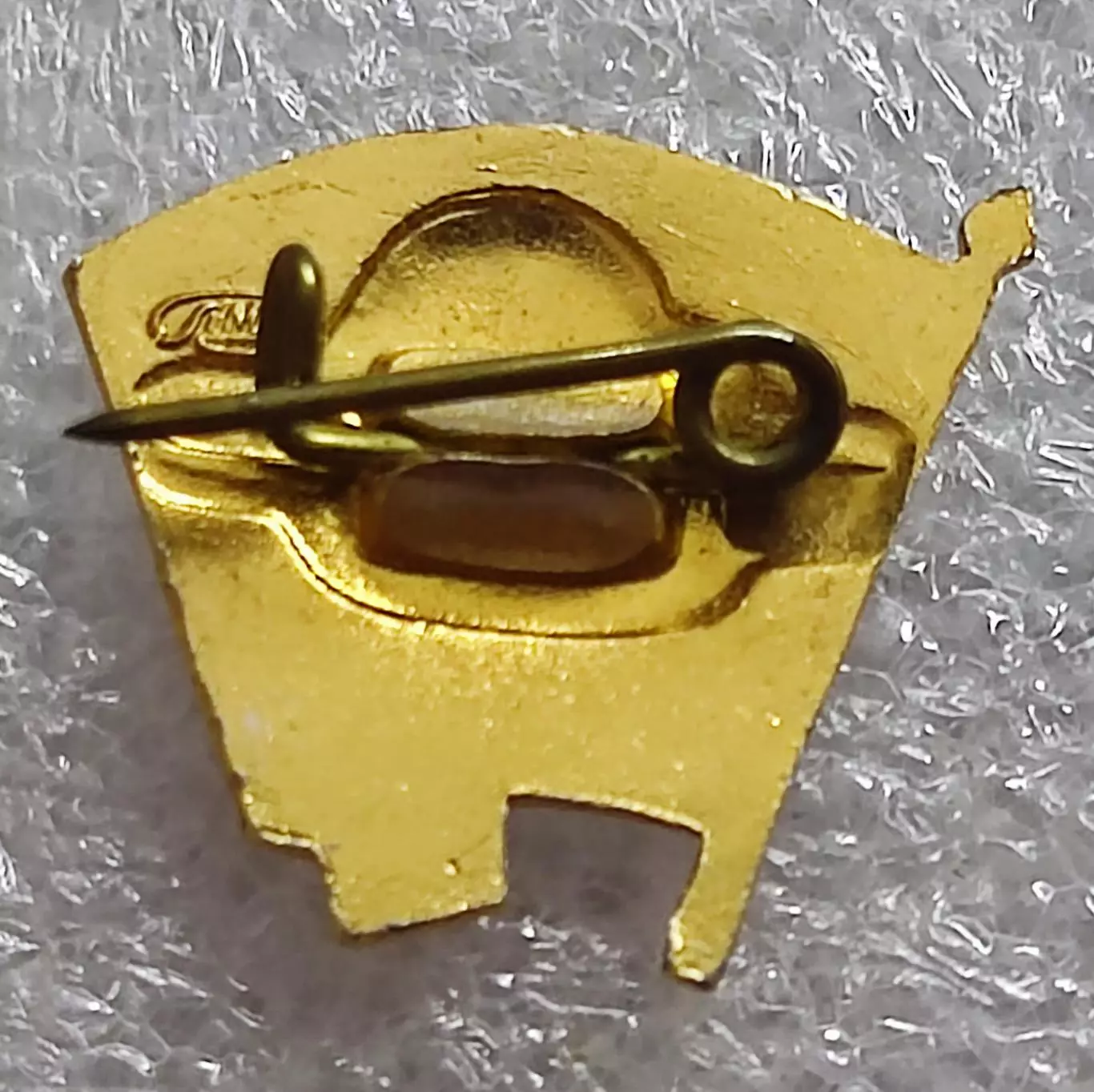 КОМСОМОЛ ВЛКСМ. ЛЕНИН. ЛМД. ЛЕГКИЙ. ЧЛЕНСКИЙ ЗНАК 1