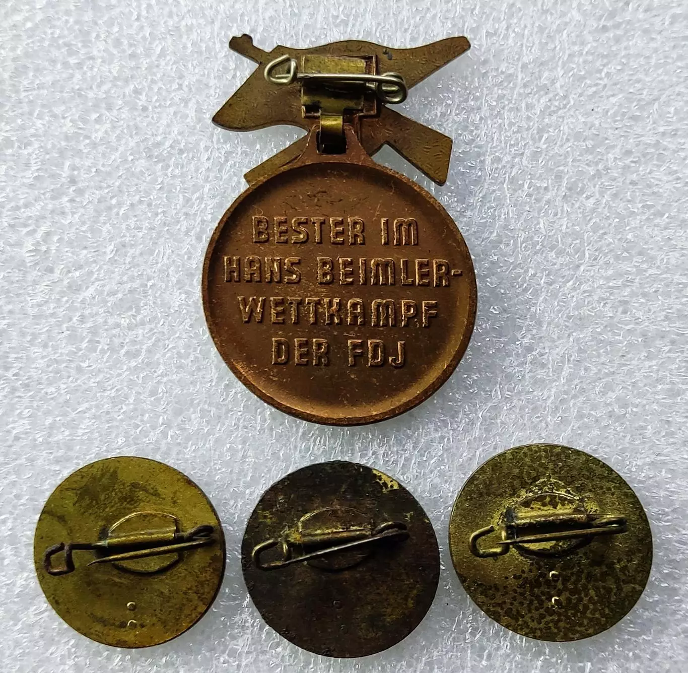 КОМСОМОЛ ГДР FDJ - ЗА ВЫСОКИЕ СПОРТИВНЫЕ РЕЗУЛЬТАТЫ ГАНС БАЙМЛЕР. КОМПЛЕКТ 2