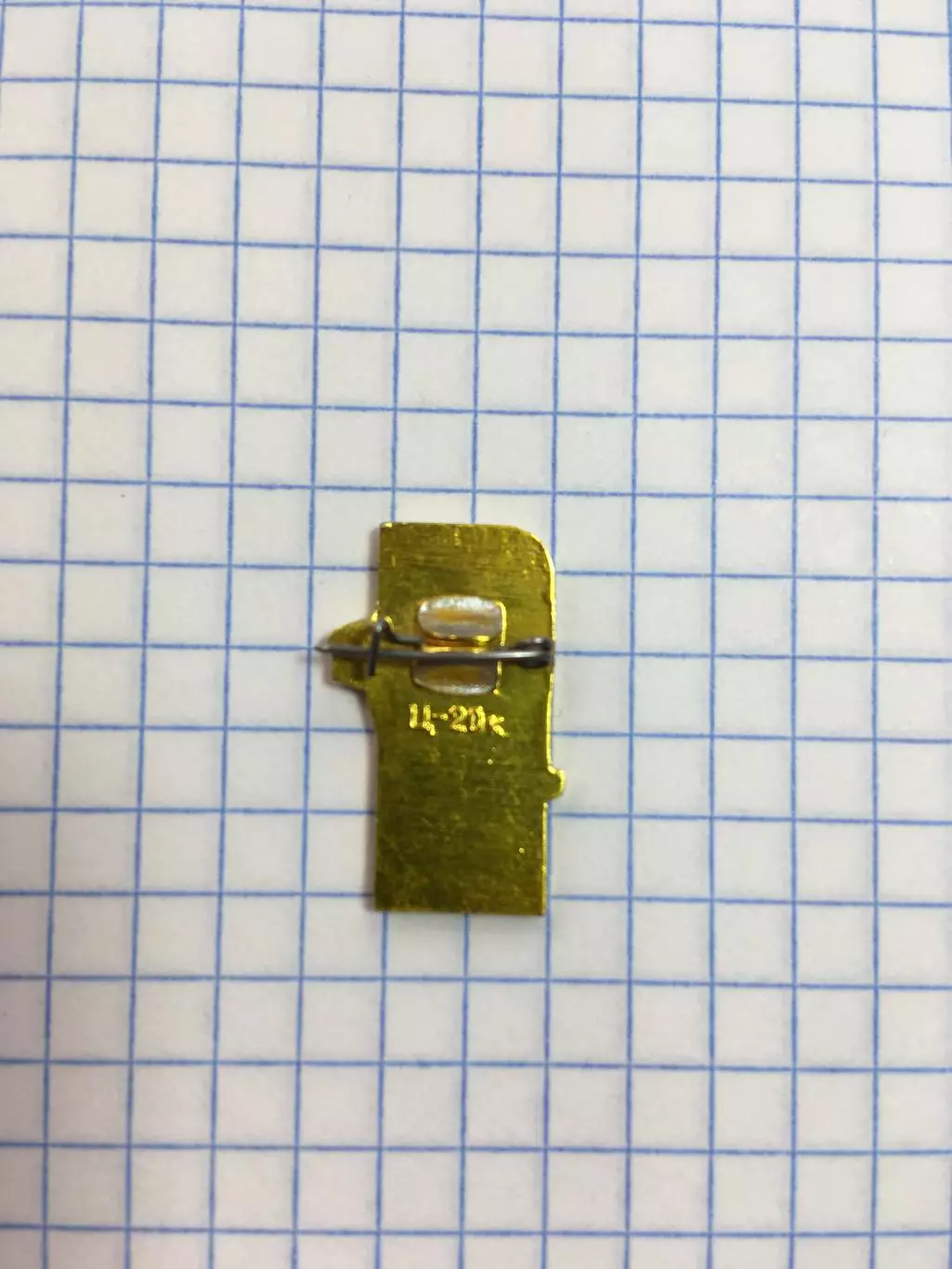 Значок хоккей 11 Олимпийские игры Саппоро 1