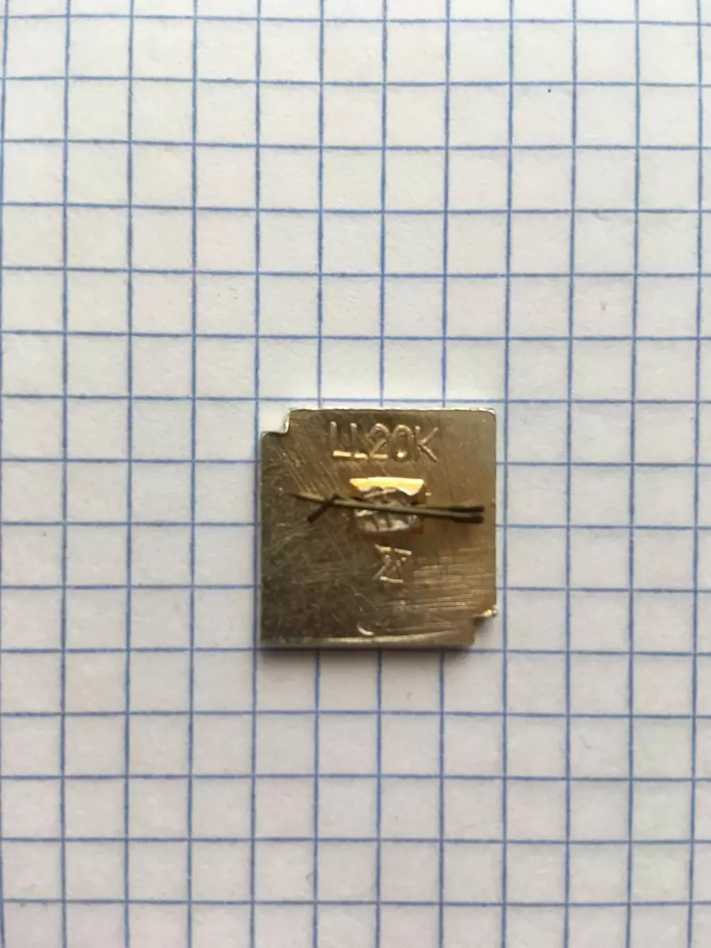 Значок хоккей с мячом 1