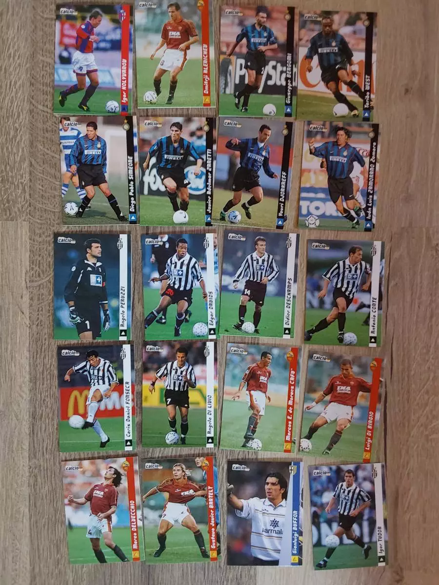 DS Pianeta Calcio 1998-1999. 198 базовых карт+CL3, CL4+4 Gold Special