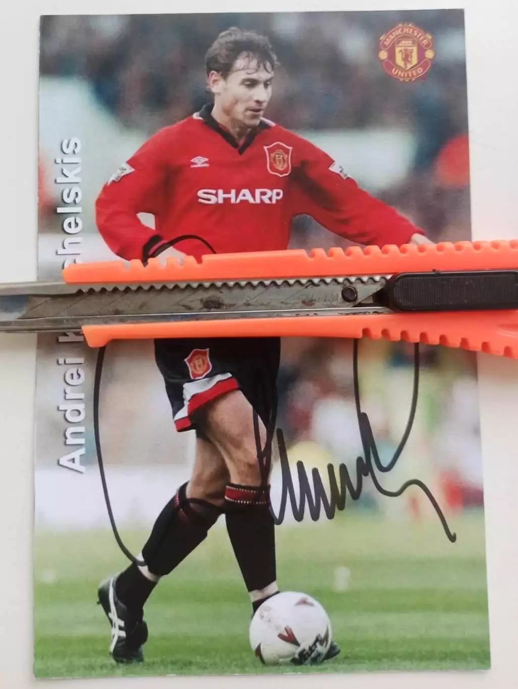 Канчельскис Андрей, карточка с личным автографом футбол Manchecher Un. , Россия