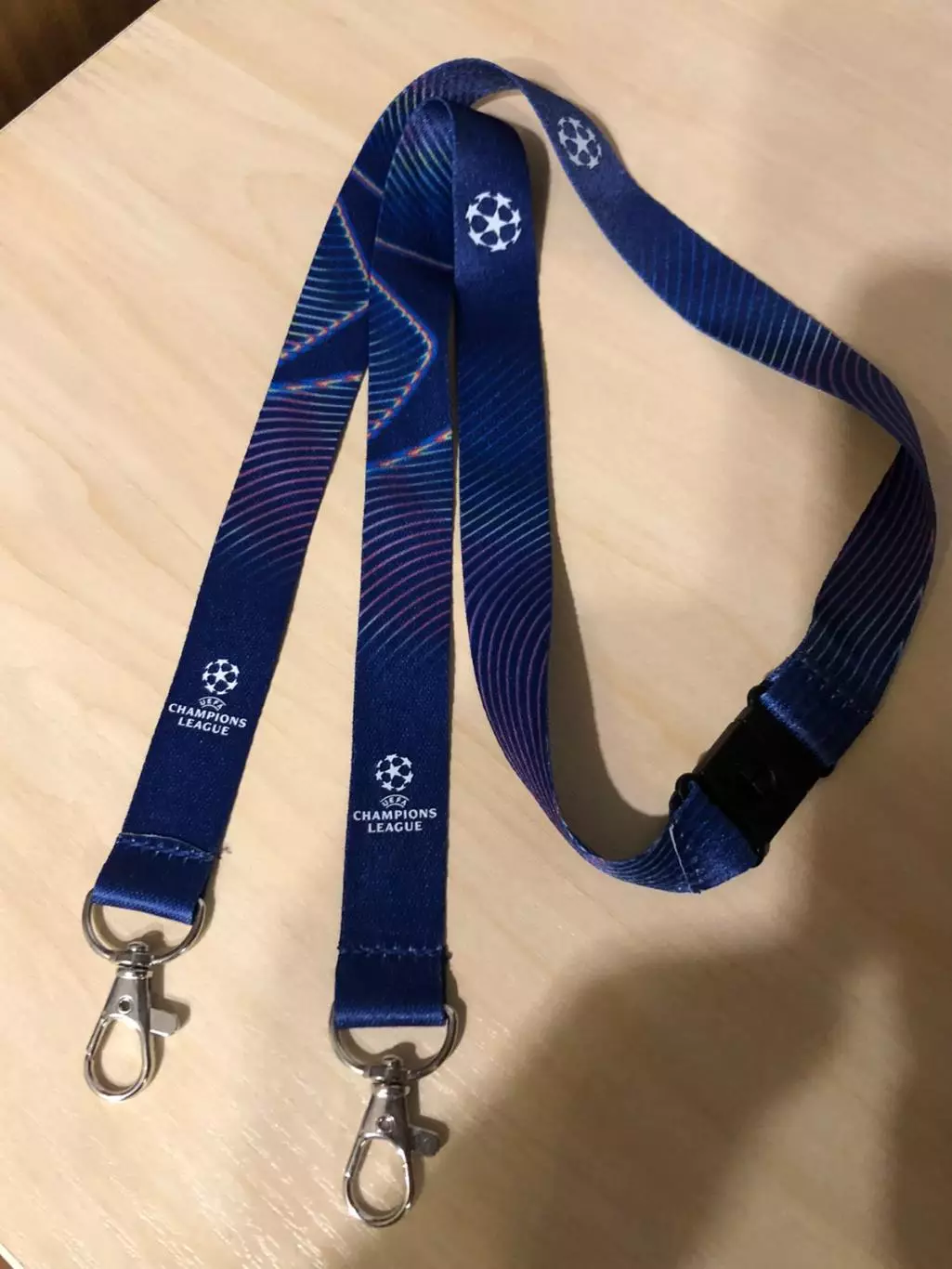 Акция! Все по 5 грн! Шнурок для бейджей и аккредитаций на матчи Лиги чемпионов