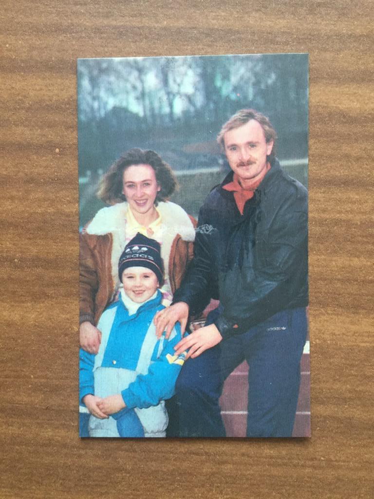 Виктор Чанов с семьей. Календарик на 1990 год