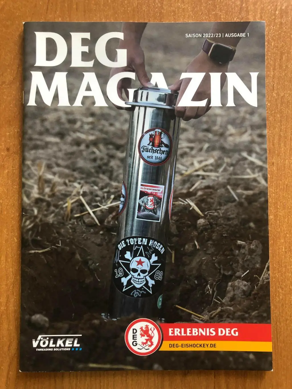 Клубный журнал ХК Дюссельдорф на сезон-2022/23 (первый номер). Постер